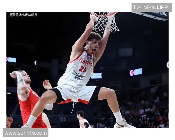 赫拉克莱斯与埃因霍温激战正酣谁能在这场较量中笑到最后